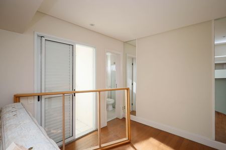 Apartamento à venda com 110m², 3 quartos e 2 vagas Apartamento à venda com 110m², 3 quartos e 2 vagasSuíte