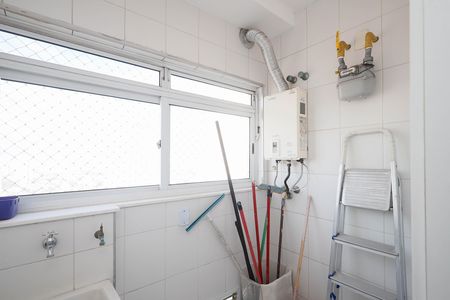 Apartamento à venda com 110m², 3 quartos e 2 vagas Apartamento à venda com 110m², 3 quartos e 2 vagasÁrea de Serviço