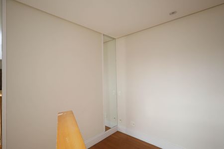 Apartamento à venda com 110m², 3 quartos e 2 vagas Apartamento à venda com 110m², 3 quartos e 2 vagasSuíte
