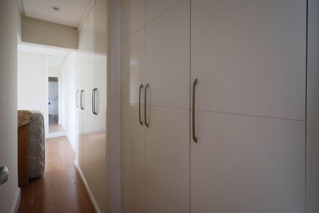 Apartamento à venda com 110m², 3 quartos e 2 vagas Apartamento à venda com 110m², 3 quartos e 2 vagasÁrmarios Suíte