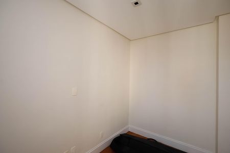 Apartamento à venda com 110m², 3 quartos e 2 vagas Apartamento à venda com 110m², 3 quartos e 2 vagasQuarto 1
