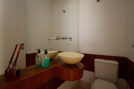 Apartamento à venda com 110m², 3 quartos e 2 vagas Apartamento à venda com 110m², 3 quartos e 2 vagasLavabo