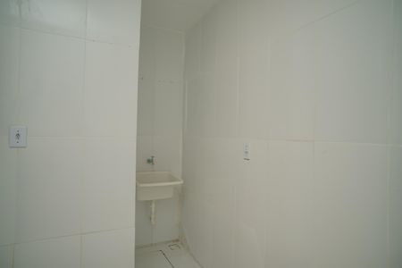 Casa para alugar com 76m², 2 quartos e 1 vaga Casa para alugar com 76m², 2 quartos e 1 vagaÁrea de Serviço