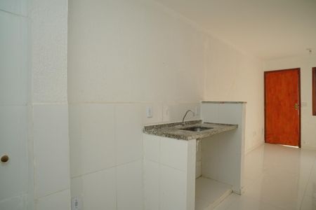 Casa para alugar com 76m², 2 quartos e 1 vaga Casa para alugar com 76m², 2 quartos e 1 vagaCozinha