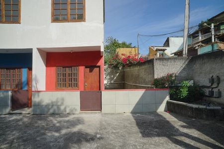 Casa para alugar com 76m², 2 quartos e 1 vaga Casa para alugar com 76m², 2 quartos e 1 vagaÁrea externa