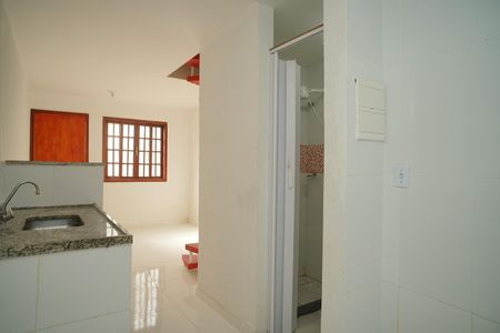 Casa para alugar com 76m², 2 quartos e 1 vaga Casa para alugar com 76m², 2 quartos e 1 vagaCozinha