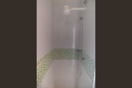 Casa para alugar com 52m², 2 quartos e 1 vaga Casa para alugar com 52m², 2 quartos e 1 vagaBanheiro 1