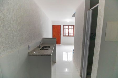 Casa para alugar com 52m², 2 quartos e 1 vaga Casa para alugar com 52m², 2 quartos e 1 vagaCozinha e Área de Serviço