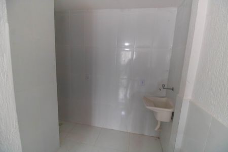 Casa para alugar com 52m², 2 quartos e 1 vaga Casa para alugar com 52m², 2 quartos e 1 vagaCozinha e Área de Serviço