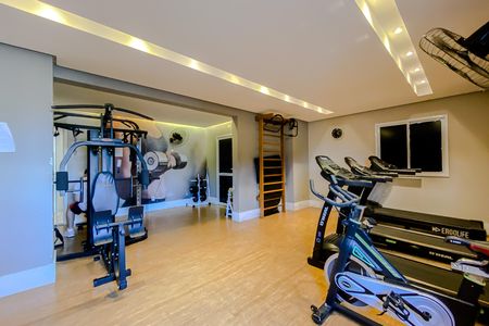 Apartamento para alugar com 34m², 1 quarto e 1 vaga Apartamento para alugar com 34m², 1 quarto e 1 vagaÁrea comum - Academia