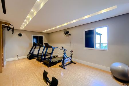 Apartamento para alugar com 34m², 1 quarto e 1 vaga Apartamento para alugar com 34m², 1 quarto e 1 vagaÁrea comum - Academia