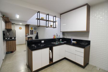 Cozinha de casa de condomínio à venda com 3 quartos, 127m² em Jardim Alvorada (zona Oeste), São Paulo