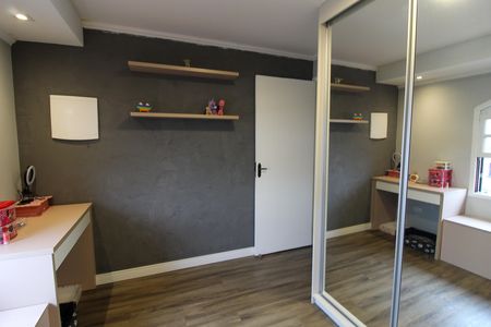 Casa de condomínio à venda com 127m², 3 quartos e 2 vagas Casa de condomínio à venda com 127m², 3 quartos e 2 vagasQuarto 3