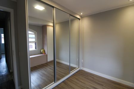 Casa de condomínio à venda com 127m², 3 quartos e 2 vagas Casa de condomínio à venda com 127m², 3 quartos e 2 vagasQuarto 3