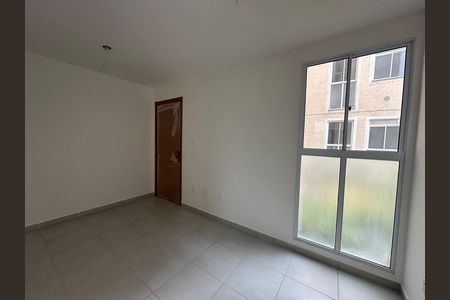 Sala de apartamento para alugar com 2 quartos, 39m² em Chácara Estela, Barueri