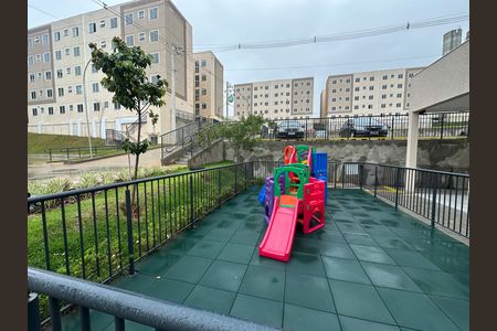 Apartamento para alugar com 39m², 2 quartos e 1 vaga Apartamento para alugar com 39m², 2 quartos e 1 vagaÁrea comum - Playground