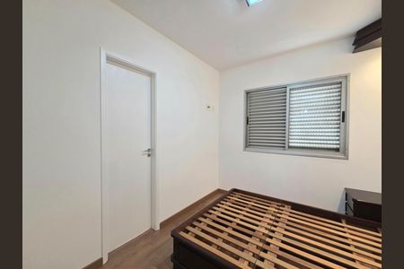 Apartamento para alugar com 76m², 3 quartos e 2 vagasSuíte