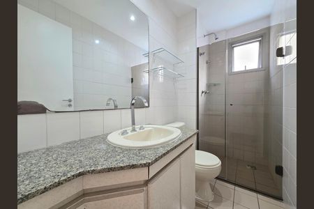 Apartamento para alugar com 76m², 3 quartos e 2 vagasBanheiro Social