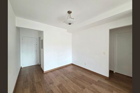 Apartamento para alugar com 76m², 3 quartos e 2 vagasSala