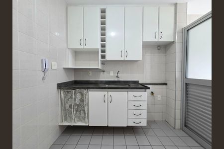 Apartamento para alugar com 76m², 3 quartos e 2 vagasCozinha