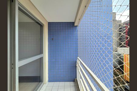 Apartamento para alugar com 76m², 3 quartos e 2 vagasVaranda