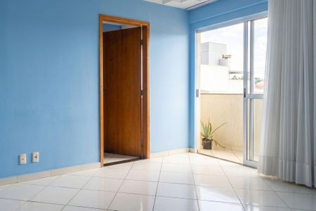 Apartamento à venda com 49m², 2 quartos e 1 vaga Apartamento à venda com 49m², 2 quartos e 1 vagaSala