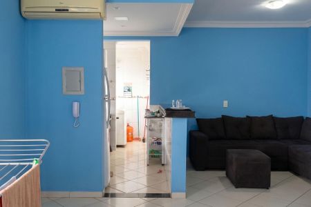 Sala de apartamento à venda com 2 quartos, 49m² em Setor Sudoeste, Goiânia