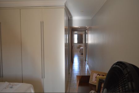 Apartamento para alugar com 178m², 3 quartos e 2 vagasSuíte 2