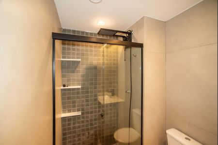 Apartamento para alugar com 40m², 1 quarto e sem vagaBanheiro da Suíte