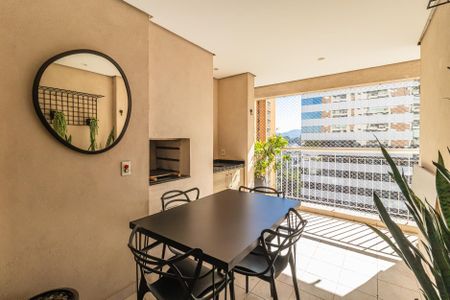 Apartamento à venda com 80m², 2 quartos e 1 vaga Apartamento à venda com 80m², 2 quartos e 1 vagaVaranda Gourmet