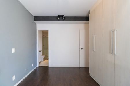 Apartamento à venda com 80m², 2 quartos e 1 vaga Apartamento à venda com 80m², 2 quartos e 1 vagaSuíte