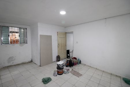 Quarto 1 de casa para alugar com 1 quarto, 1100m² em Parque Santa Rita, São Paulo