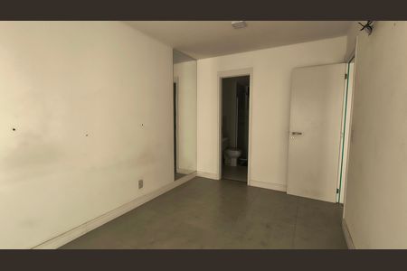 Suíte  de apartamento para alugar com 3 quartos, 75m² em Barra da Tijuca, Rio de Janeiro