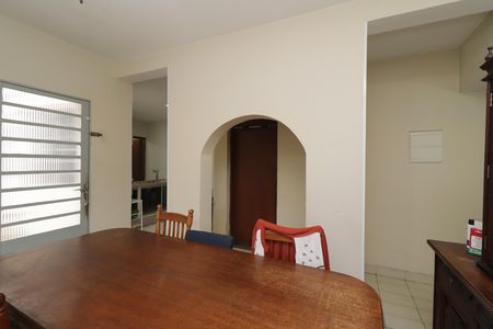 Casa à venda com 600m², 6 quartos e 6 vagasSala de Jantar