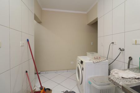 Casa à venda com 600m², 6 quartos e 6 vagasÁrea de Serviço