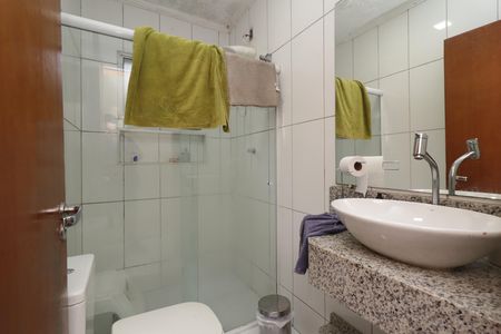 Casa à venda com 600m², 6 quartos e 6 vagasBanheiro 2