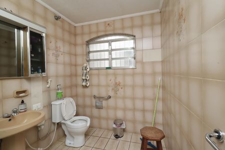 Casa à venda com 600m², 6 quartos e 6 vagasBanheiro 1