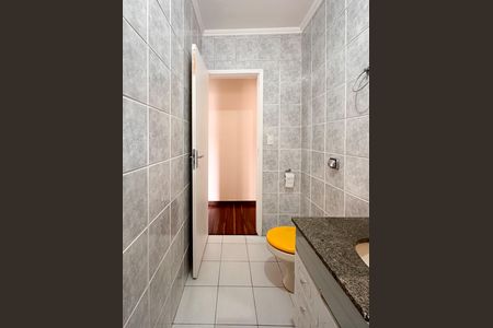 Casa à venda com 125m², 2 quartos e 2 vagasBanheiro Social