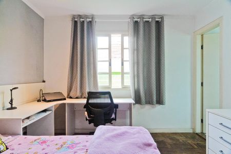 Casa à venda com 150m², 3 quartos e 2 vagas Casa à venda com 150m², 3 quartos e 2 vagasSuíte 2