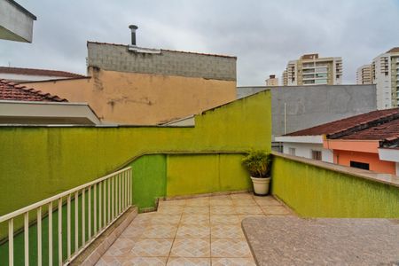 Casa à venda com 150m², 3 quartos e 2 vagas Casa à venda com 150m², 3 quartos e 2 vagasÁrea externa