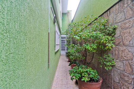 Casa à venda com 150m², 3 quartos e 2 vagas Casa à venda com 150m², 3 quartos e 2 vagasÁrea externa
