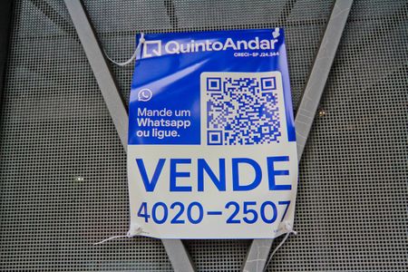 Casa à venda com 150m², 3 quartos e 2 vagas Casa à venda com 150m², 3 quartos e 2 vagasPlaca