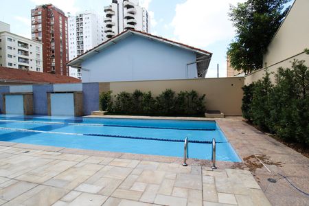 Studio para alugar com 25m², 1 quarto e 1 vaga Studio para alugar com 25m², 1 quarto e 1 vagaÁrea comum - Piscina