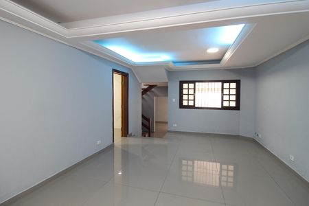 Casa à venda com 259m², 5 quartos e 4 vagasSala