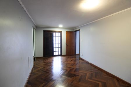 Casa à venda com 259m², 5 quartos e 4 vagasQuarto 2
