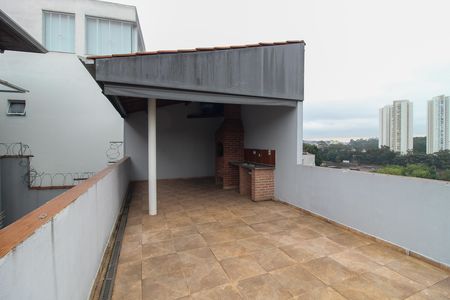 Casa à venda com 259m², 5 quartos e 4 vagasChurrasqueira