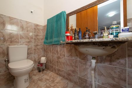 Apartamento à venda com 172m², 4 quartos e 2 vagas Apartamento à venda com 172m², 4 quartos e 2 vagasBANHEIRO3