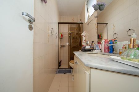 Apartamento à venda com 172m², 4 quartos e 2 vagas Apartamento à venda com 172m², 4 quartos e 2 vagasBANHEIRO2