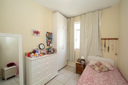 Apartamento à venda com 172m², 4 quartos e 2 vagas Apartamento à venda com 172m², 4 quartos e 2 vagasQUARTO1