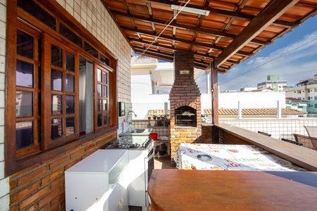 Apartamento à venda com 172m², 4 quartos e 2 vagas Apartamento à venda com 172m², 4 quartos e 2 vagasCOBERTURA